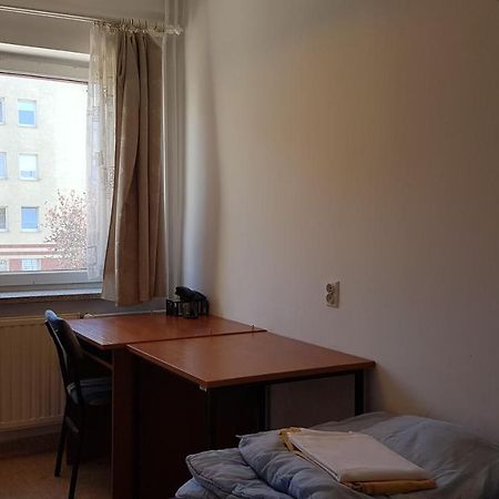 Dom Studencki Nr 11 Gdansk Brzezno Bagian luar foto